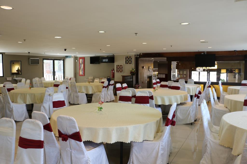 Eagle Bay Hotel Langkawi Exterior photo